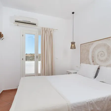 Cycladic Luxurious Maisonette Holiday home