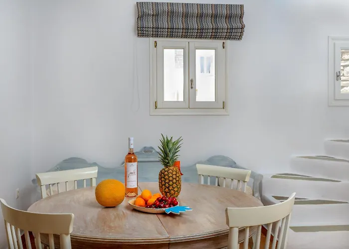 Cycladic Luxurious Maisonette * Nausa